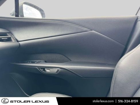 Used 2024 Lexus RX 350 w/ Convenience Package image 38