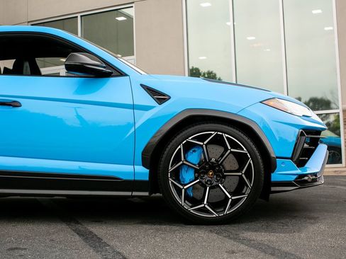 Used 2023 Lamborghini Urus Performante image 11