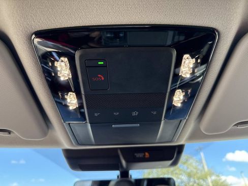 New 2026 Mitsubishi Outlander SE FWD image 41