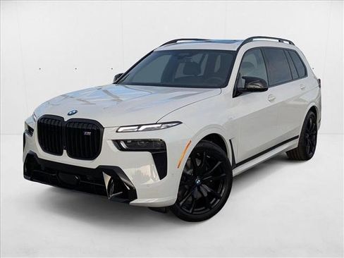 New 2025 BMW X7 M60i image 1