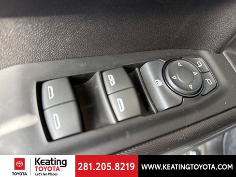 Used 2024 Chevrolet Silverado 1500 Custom image 13