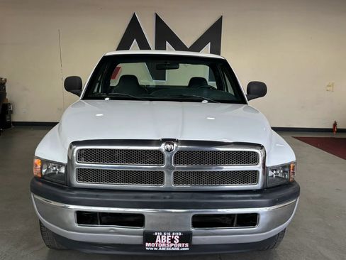 Used 2001 Dodge Ram 2500 Truck 2WD Regular Cab image 3