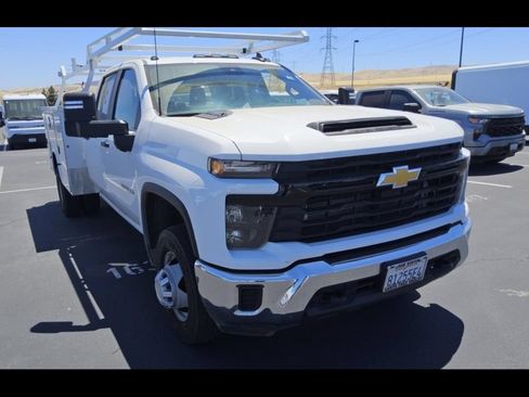 Used 2024 Chevrolet Silverado 3500 W/T w/ WT Convenience Package AWD/4WD image 4