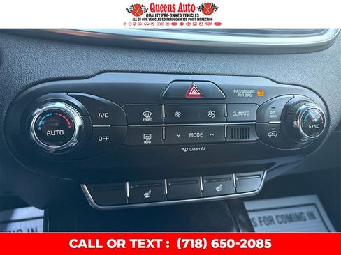 Used 2018 Kia Sorento EX image 39