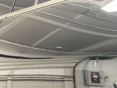 Used 2025 Chevrolet Equinox EV LT w/ Convenience Package image 34