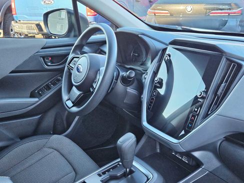 Used 2024 Subaru Crosstrek 2.0i Premium image 12