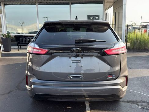 Used 2024 Ford Edge SE w/ Black Appearance Package AWD/4WD image 6