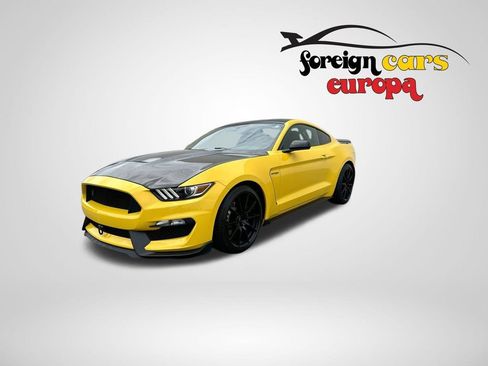 Used 2017 Ford Mustang Shelby GT350 image 3