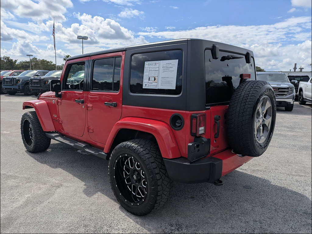 Used 2018 Jeep Wrangler Unlimited Sahara AWD/4WD image 10