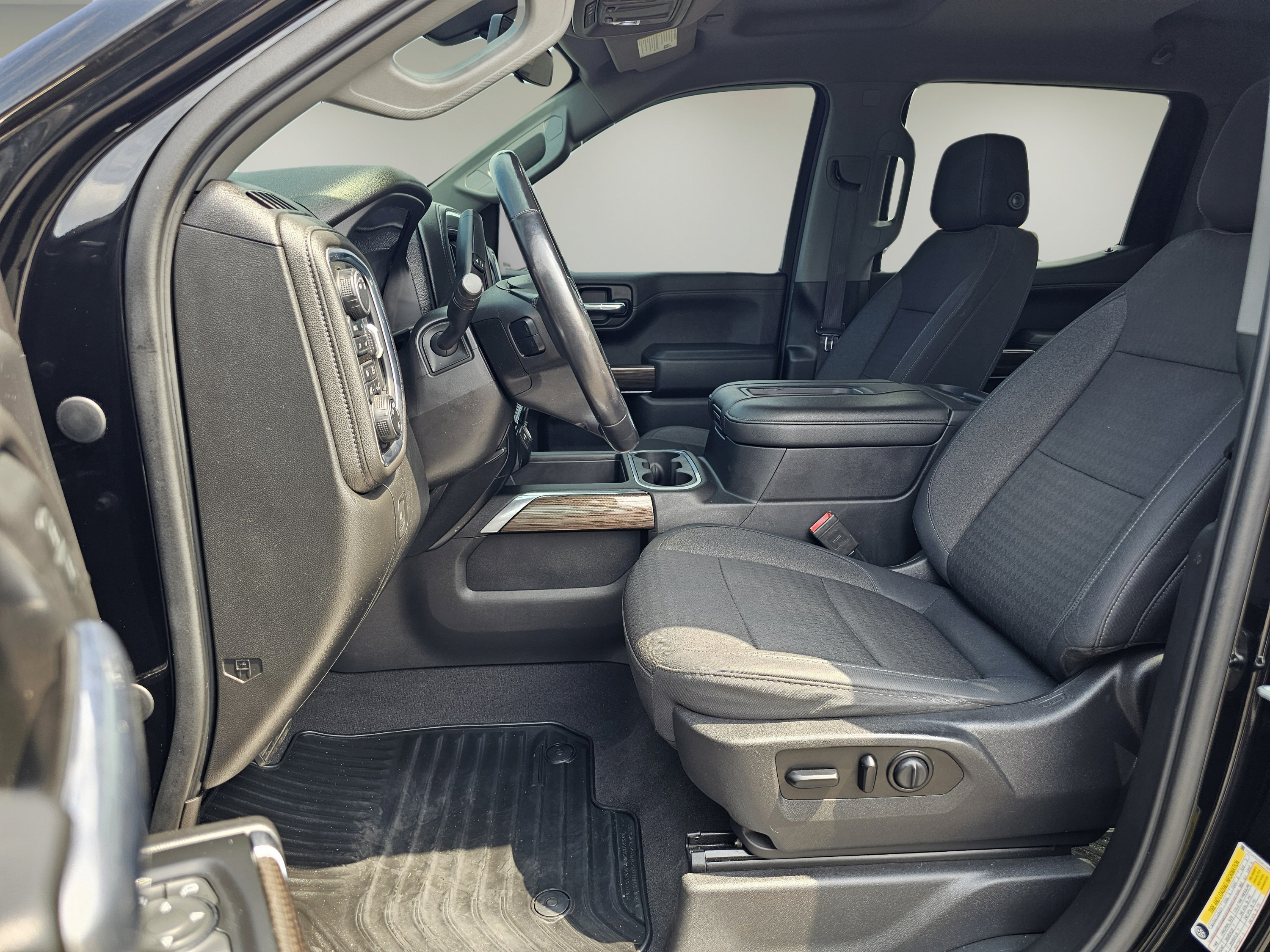 Used 2019 Chevrolet Silverado 1500 RST w/ All-Star Edition AWD/4WD image 10