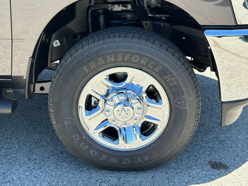 New 2026 RAM 3500 Tradesman AWD/4WD image 15