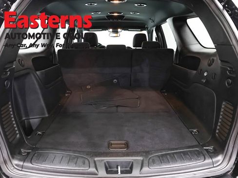 Used 2023 Dodge Durango SXT image 9