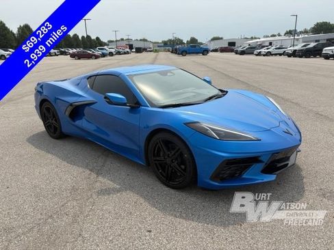 Used 2026 Chevrolet Corvette Stingray Coupe w/ Battery Protection Package RWD image 8