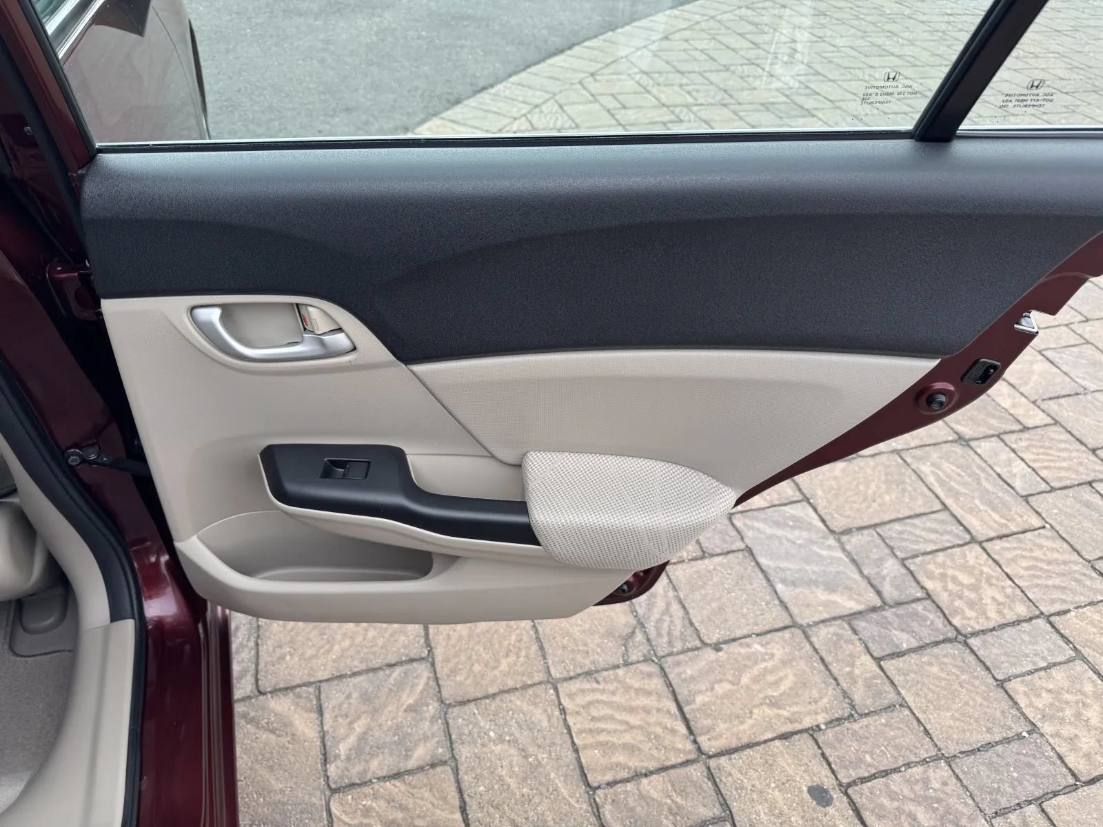 Used 2012 Honda Civic LX image 28