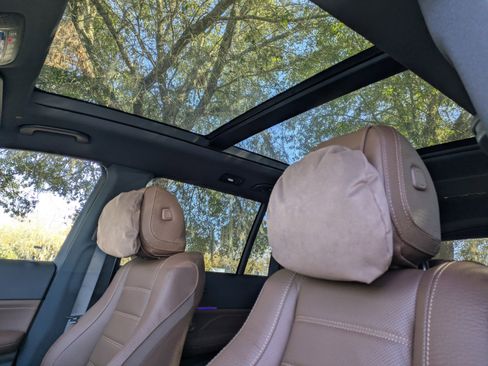 New 2026 Mercedes-Benz GLS 450 4MATIC image 4