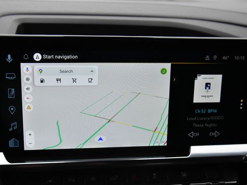 Used 2025 Chevrolet Silverado 1500 LTZ w/ Technology Package image 32