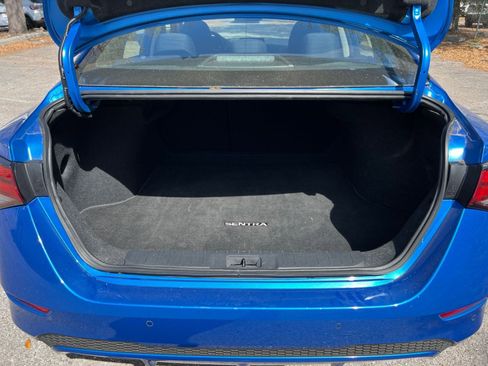 Used 2025 Nissan Sentra SV image 27