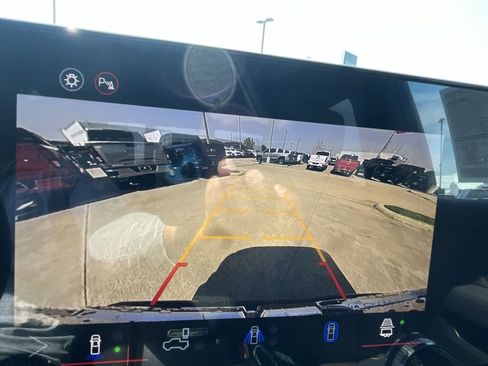 New 2026 GMC Canyon AT4 w/ Technology Plus Package image 16