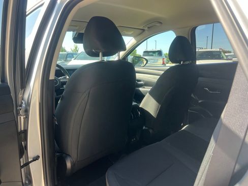 Used 2025 Hyundai Tucson SEL FWD image 17