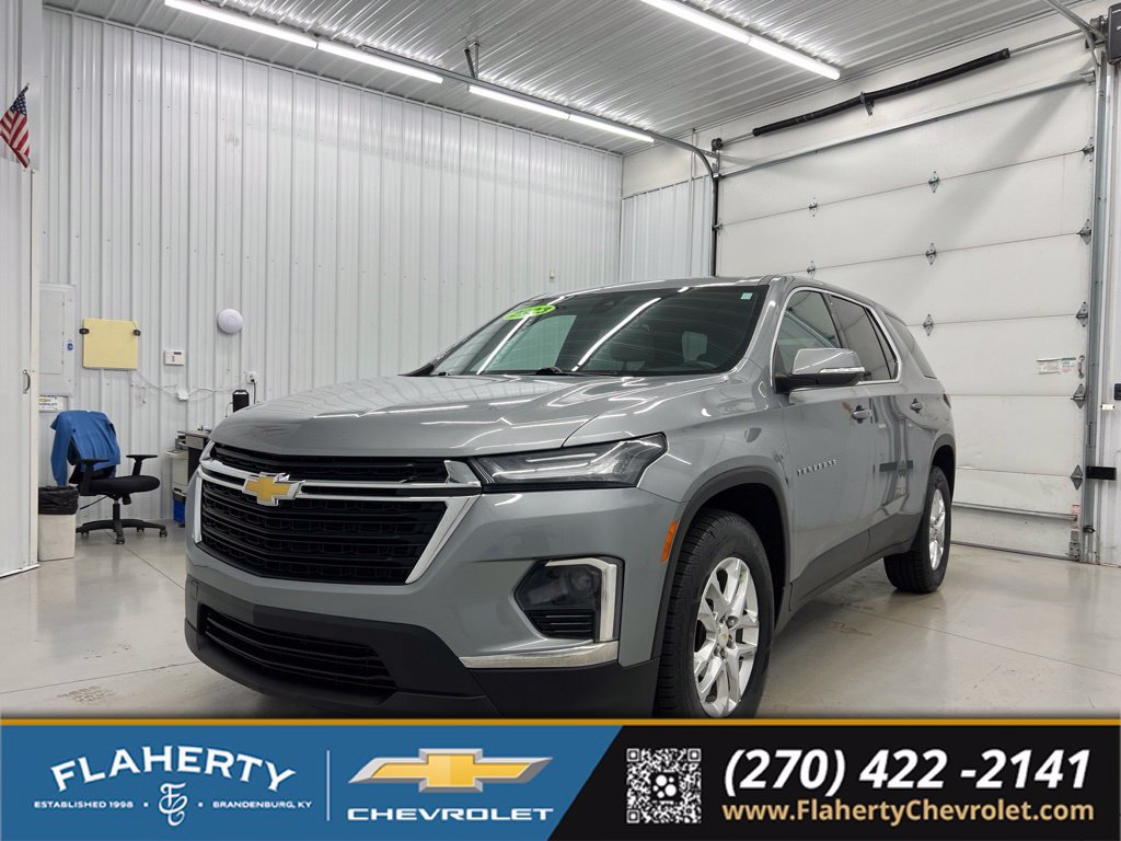 Used 2023 Chevrolet Traverse LS w/ Safety Package AWD/4WD image 6