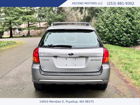 Used 2007 Subaru Outback 2.5i Limited image 4