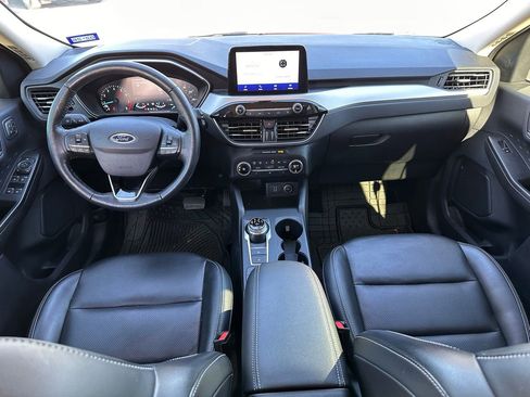 Used 2020 Ford Escape SEL image 17