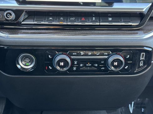 Used 2023 Chevrolet Silverado 1500 LT image 5