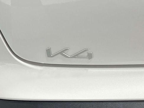 New 2026 Kia K4 LX image 8