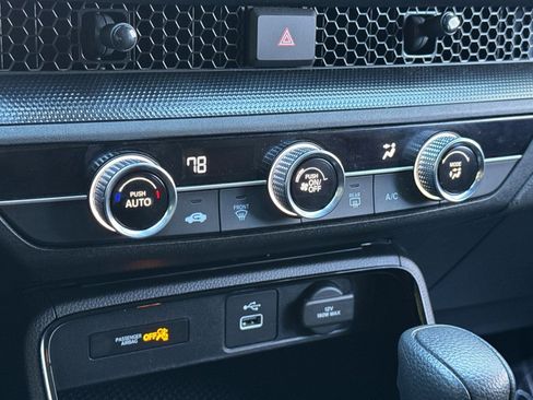 Used 2024 Honda CR-V LX image 17