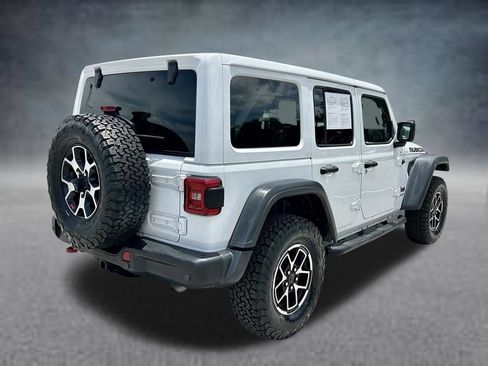 Used 2021 Jeep Wrangler Unlimited Rubicon w/ Steel Bumper Group AWD/4WD image 5