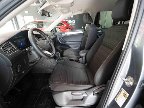 Used 2023 Volkswagen Tiguan S AWD/4WD image 9
