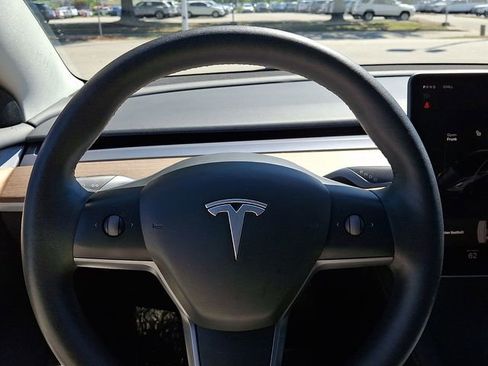 Used 2023 Tesla Model 3 Standard Range RWD image 21