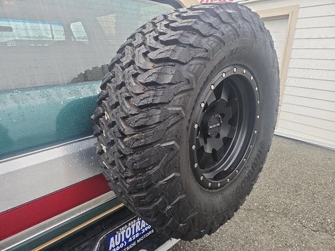 Used 1989 Ford Bronco image 9