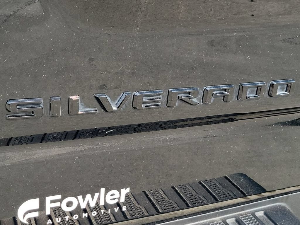 Used 2024 Chevrolet Silverado 1500 High Country w/ Midnight Edition AWD/4WD image 38