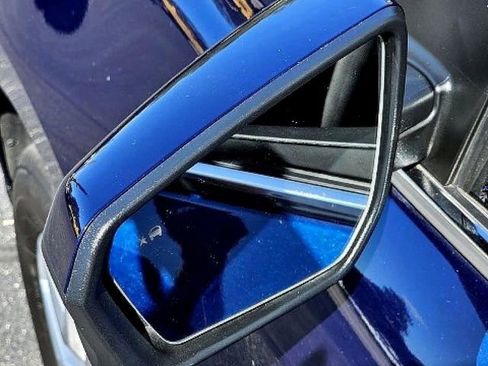 Used 2023 Chevrolet Equinox LT w/ LPO, Floor Liner Package image 17