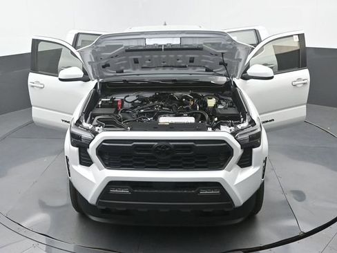 New 2026 Toyota Tacoma TRD Sport image 27