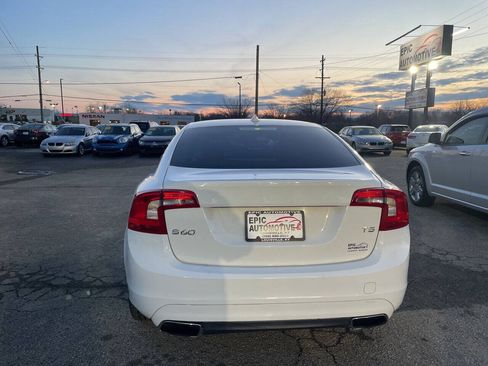 Used 2014 Volvo S60 T5 FWD image 6