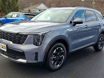 Used 2025 Kia Sorento S