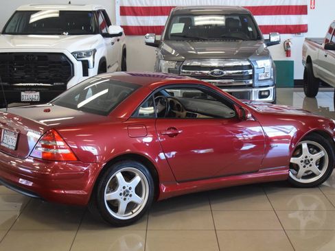 Used 2004 Mercedes-Benz SLK 230 image 36