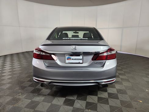 Used 2016 Honda Accord Sport image 6