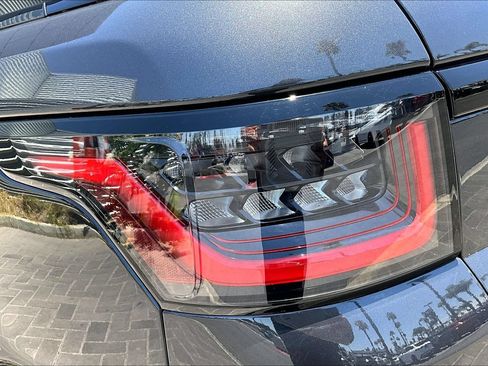 Used 2022 Land Rover Range Rover Sport HST AWD/4WD image 29