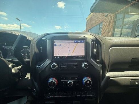 Used 2019 GMC Sierra 1500 Denali w/ Denali Ultimate Package AWD/4WD image 30