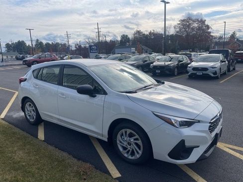 New 2025 Subaru Impreza 2.0i image 3