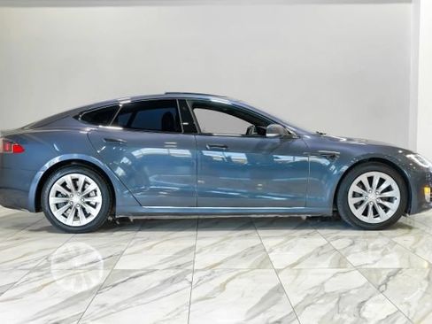 Used 2018 Tesla Model S 100D AWD/4WD image 9