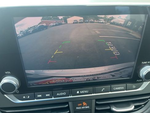 Used 2020 Nissan Altima 2.5 SR image 14
