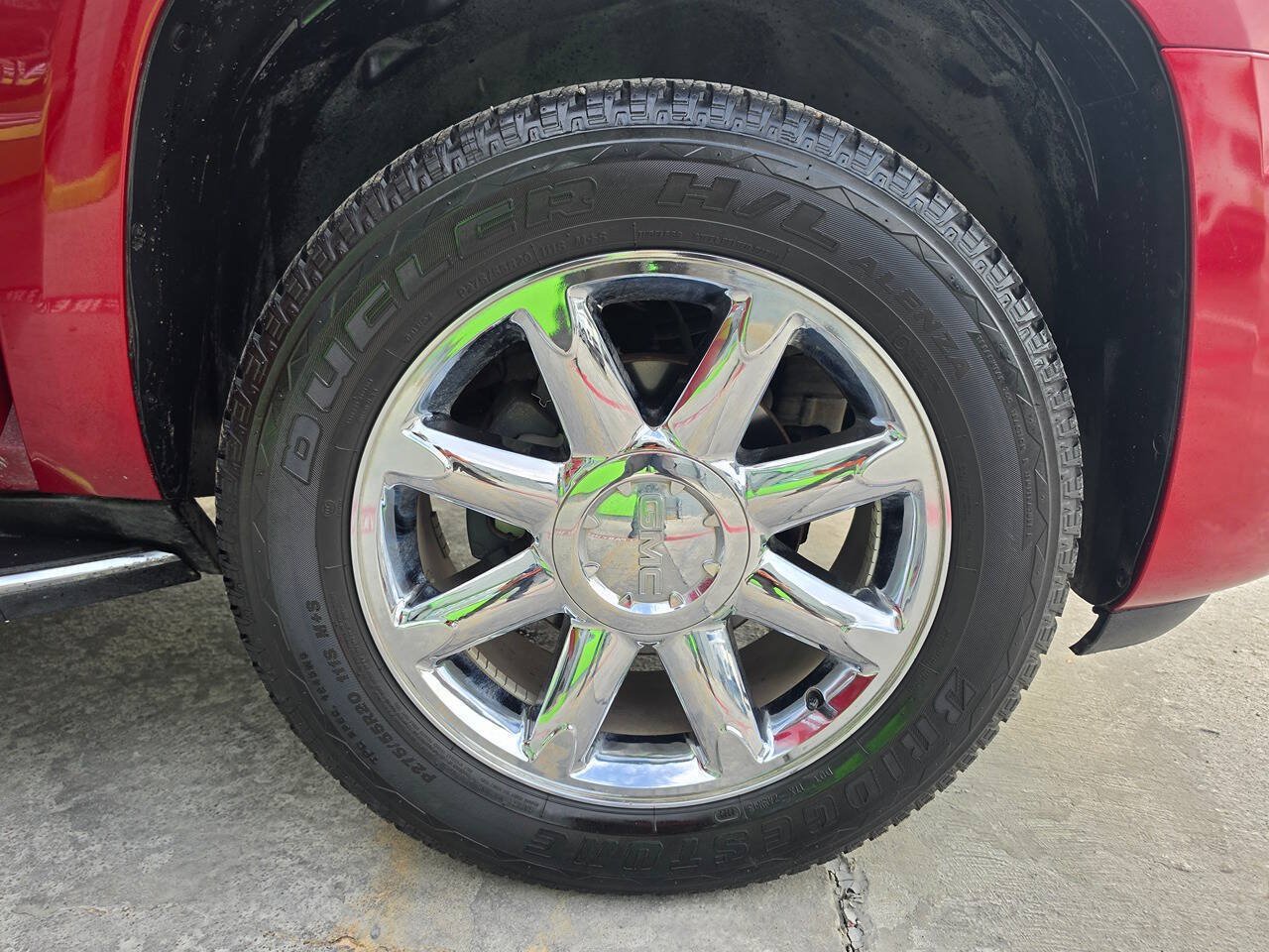 Used 2014 GMC Yukon Denali RWD image 44