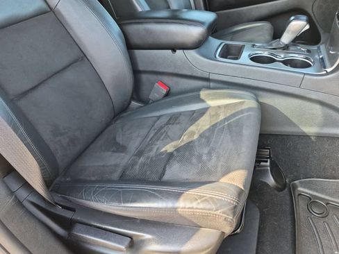 Used 2020 Jeep Grand Cherokee Laredo w/ Laredo X Package RWD image 20