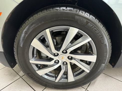 Certified 2024 Chevrolet Equinox LT w/ LPO, Floor Liner Package image 16