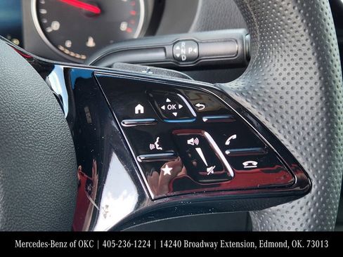 Used 2025 Mercedes-Benz Sprinter 2500 image 31