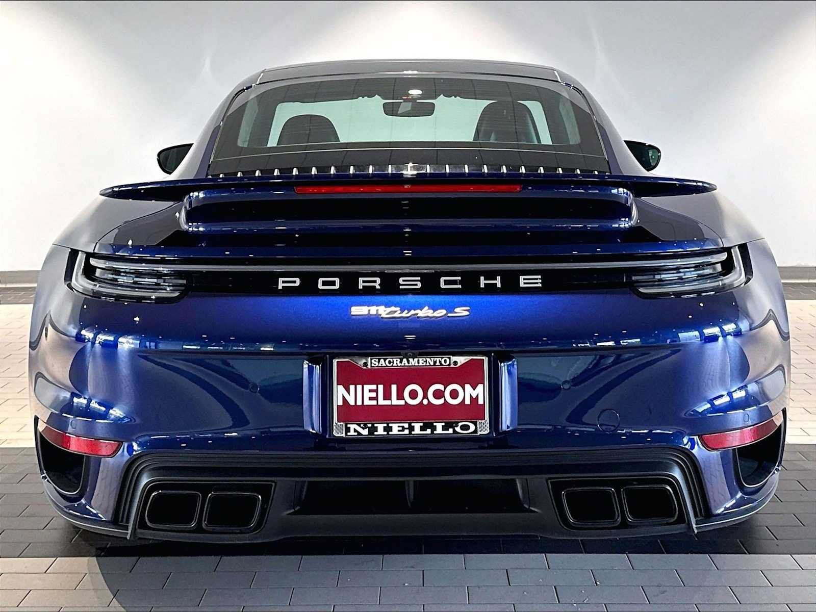 Used 2023 Porsche 911 Turbo S AWD/4WD image 9